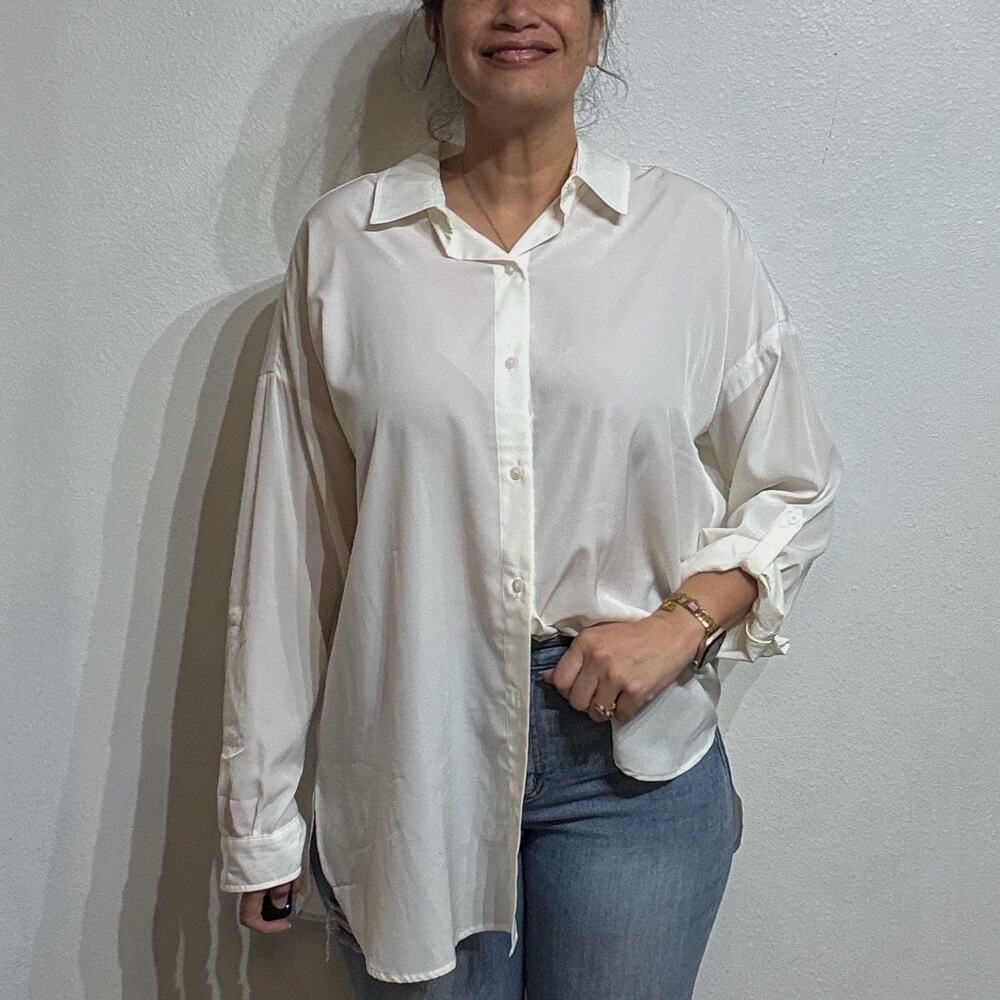 Chico's White Long Sleeve Button Down Blouse Sz 2/L
